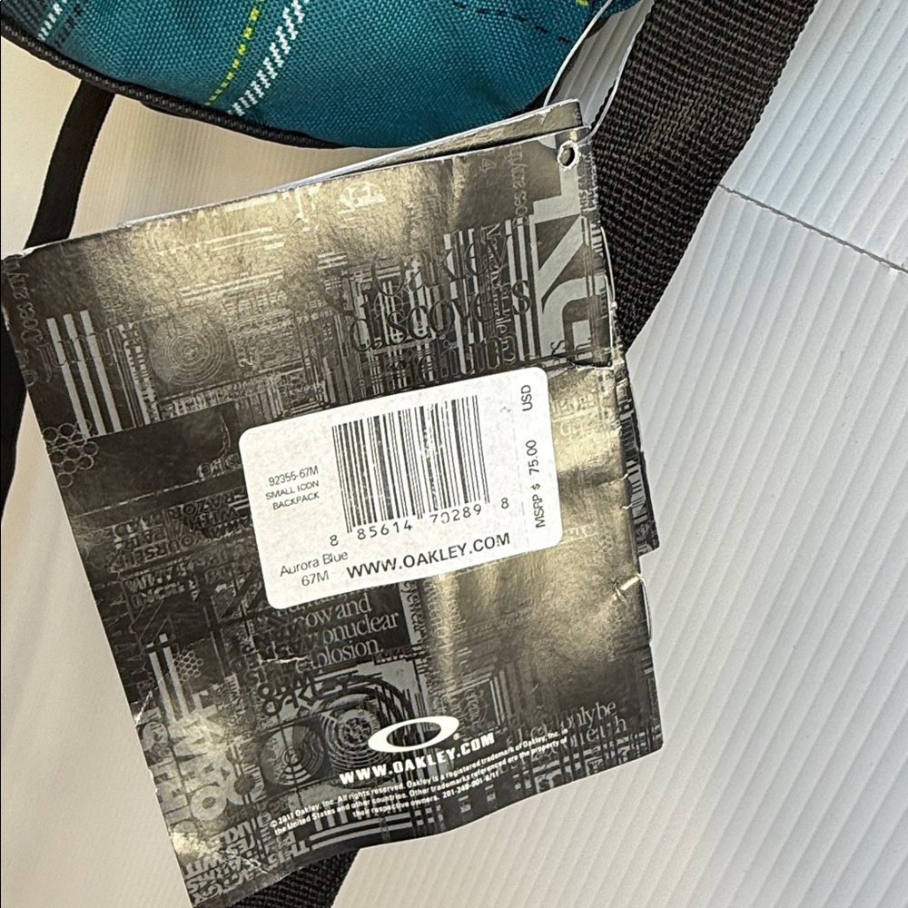 NEW OAKLEY SMALL ICON BACKPACK 92355-67M Aurora Blue RARE COLORWAY UNISEX - Picture 4 of 16